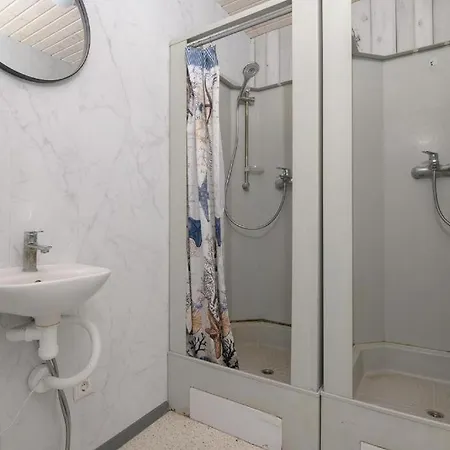 Glamping Pop-up - Fishing Village Riverside Center Puhkemaja *