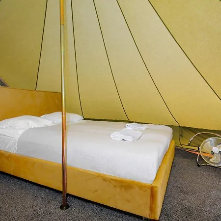 Glamping Pop-up - Fishing Village Riverside Center Nyaraló