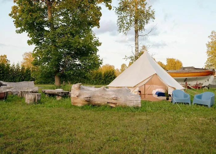 Glamping Pop-up - Fishing Village Riverside Center Сasa de vacaciones